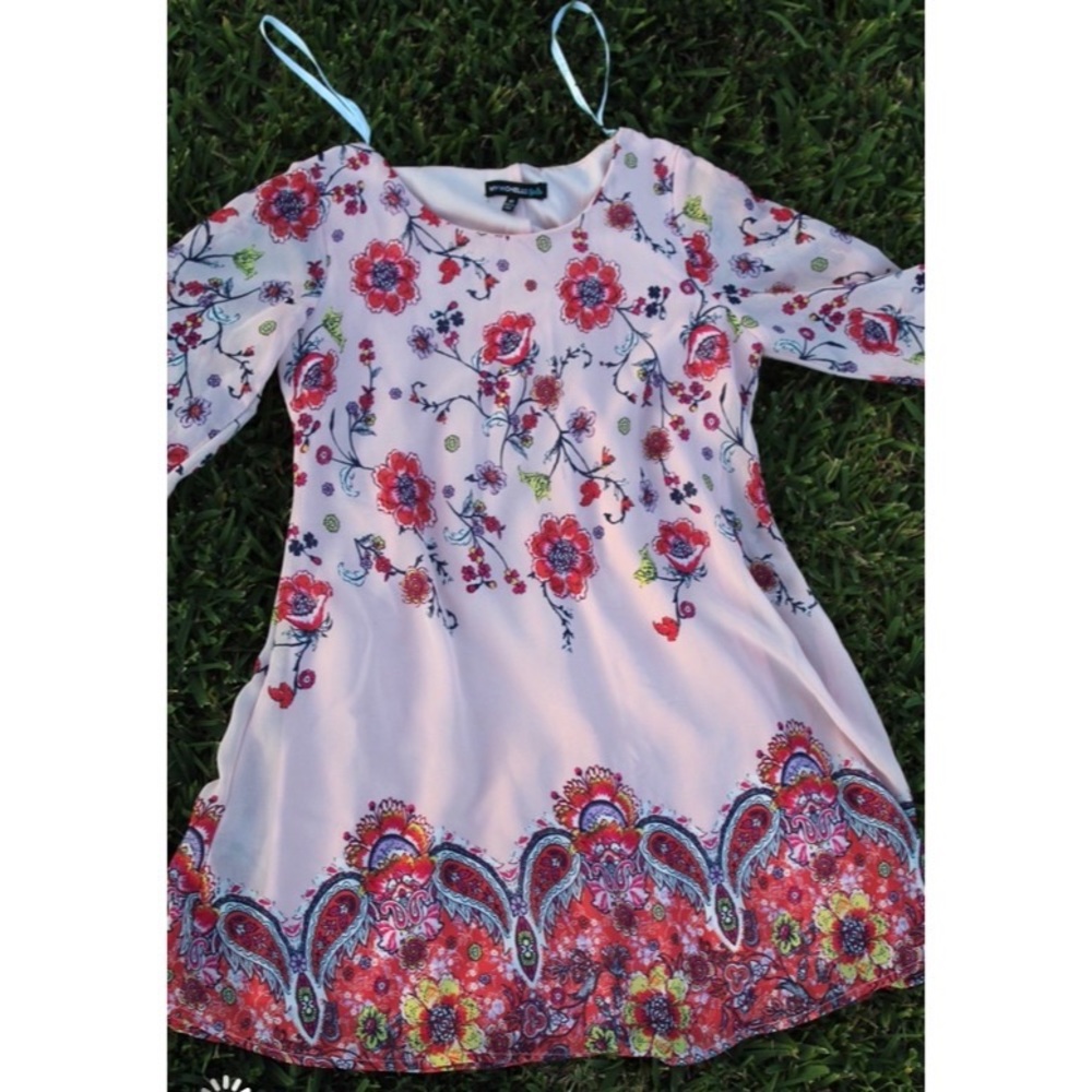 Girl’s dress